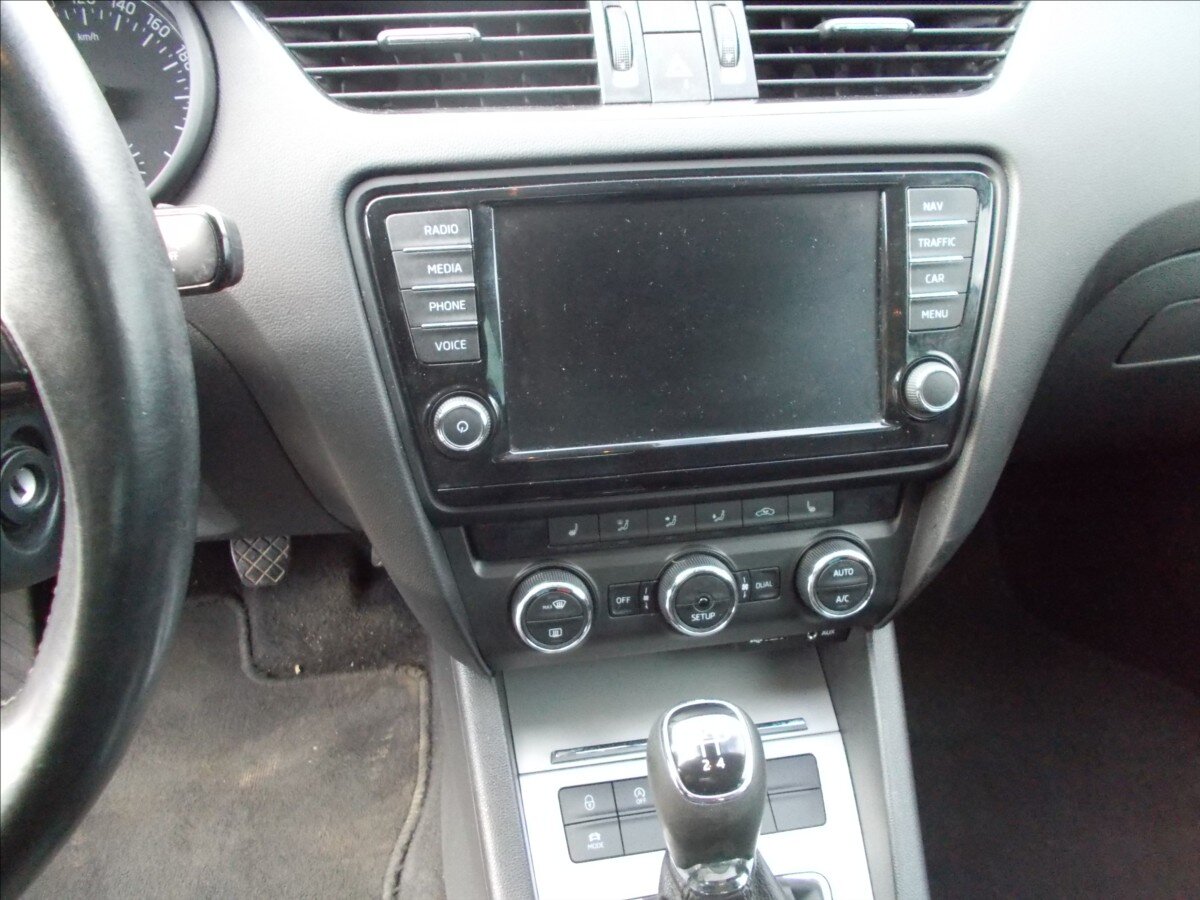 Škoda Octavia Kombi 1,6 l 77 kw