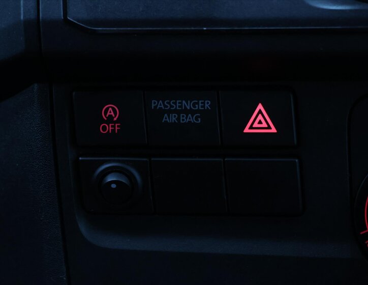 Volkswagen Transporter Skříň 2,0 l 75 kw