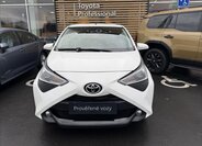 Toyota Aygo Hatchback 998,0 53 kw