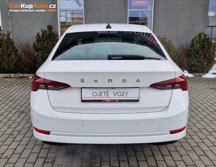 Škoda Octavia Sedan 1,5 l 110 kw