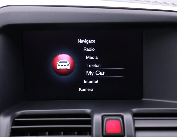 Volvo XC60 SUV 2,4 l 140 kw