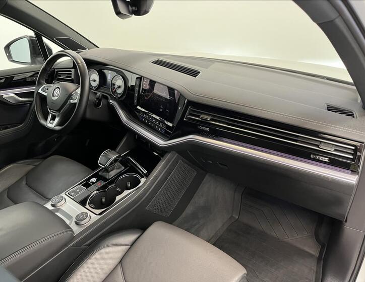 Volkswagen Touareg 22
