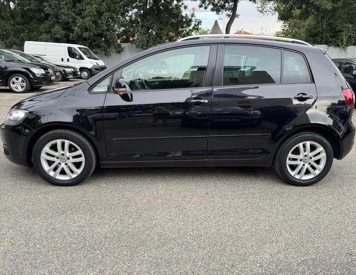 Volkswagen Golf Plus 11