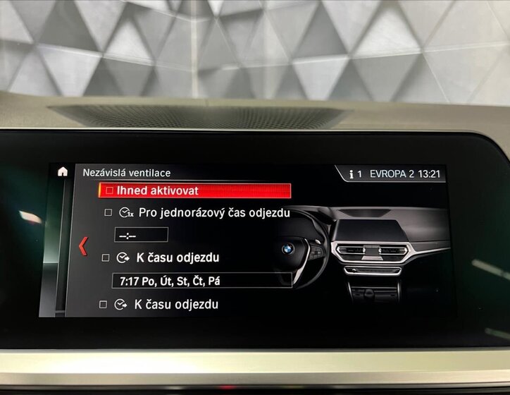 BMW M3 Sedan 3,0 l 275 kw