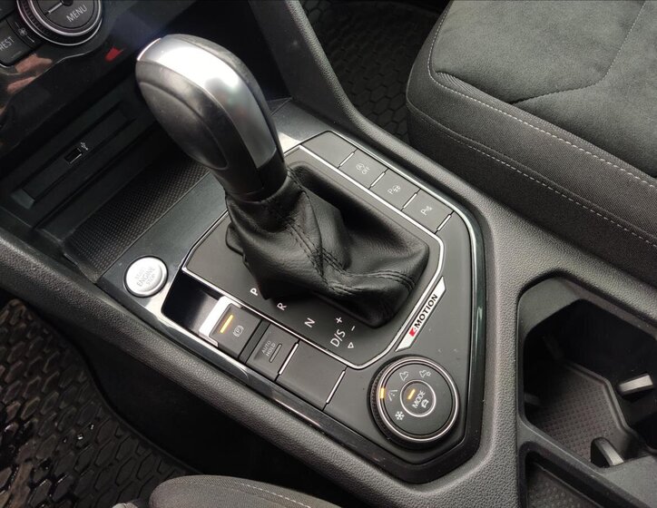 Volkswagen Tiguan SUV / Terénní 2,0 l 140 kw