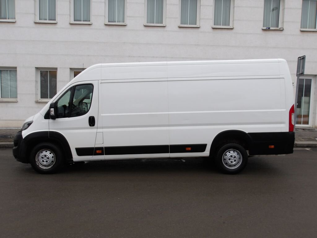 Fiat Ducato Skříň 2,2 l 121 kw