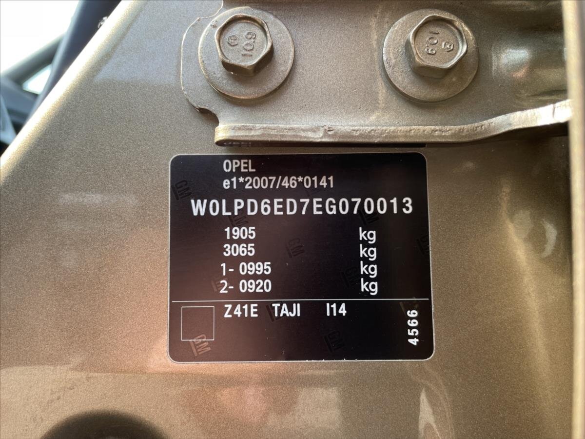 Opel Astra Hatchback 1,6 l 85 kw