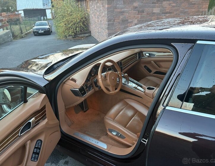Porsche Panamera Sedan 0,0 294 kw