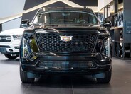 Cadillac Escalade 11