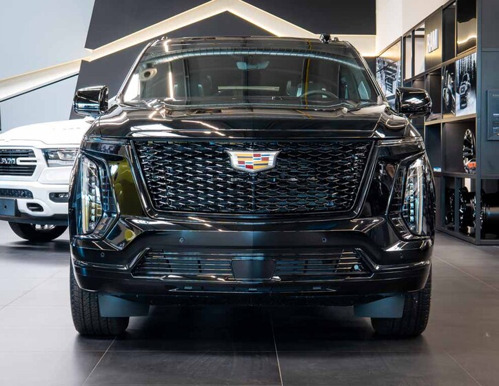 Cadillac Escalade 11