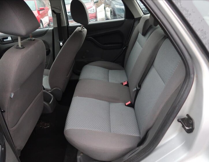 Ford Focus Hatchback 1,6 l 74 kw