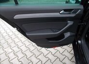 Volkswagen Passat 19