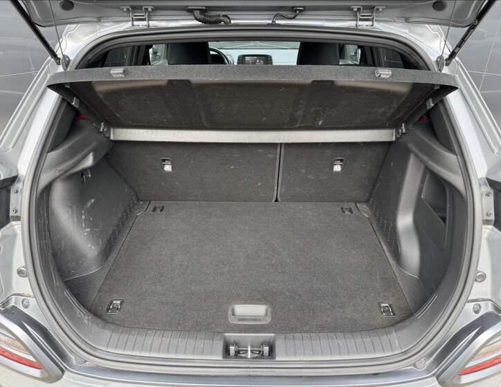 Hyundai Kona SUV / Terénní 1,6 l 130 kw