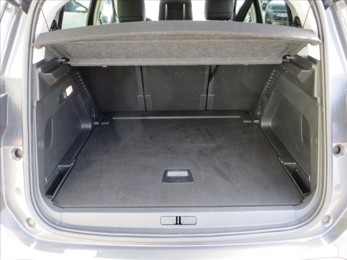 Citroën C5 Aircross SUV / Terénní 1,5 l 96 kw