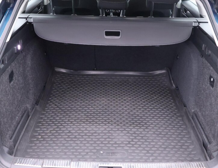 Škoda Superb Kombi 2,0 l 110 kw