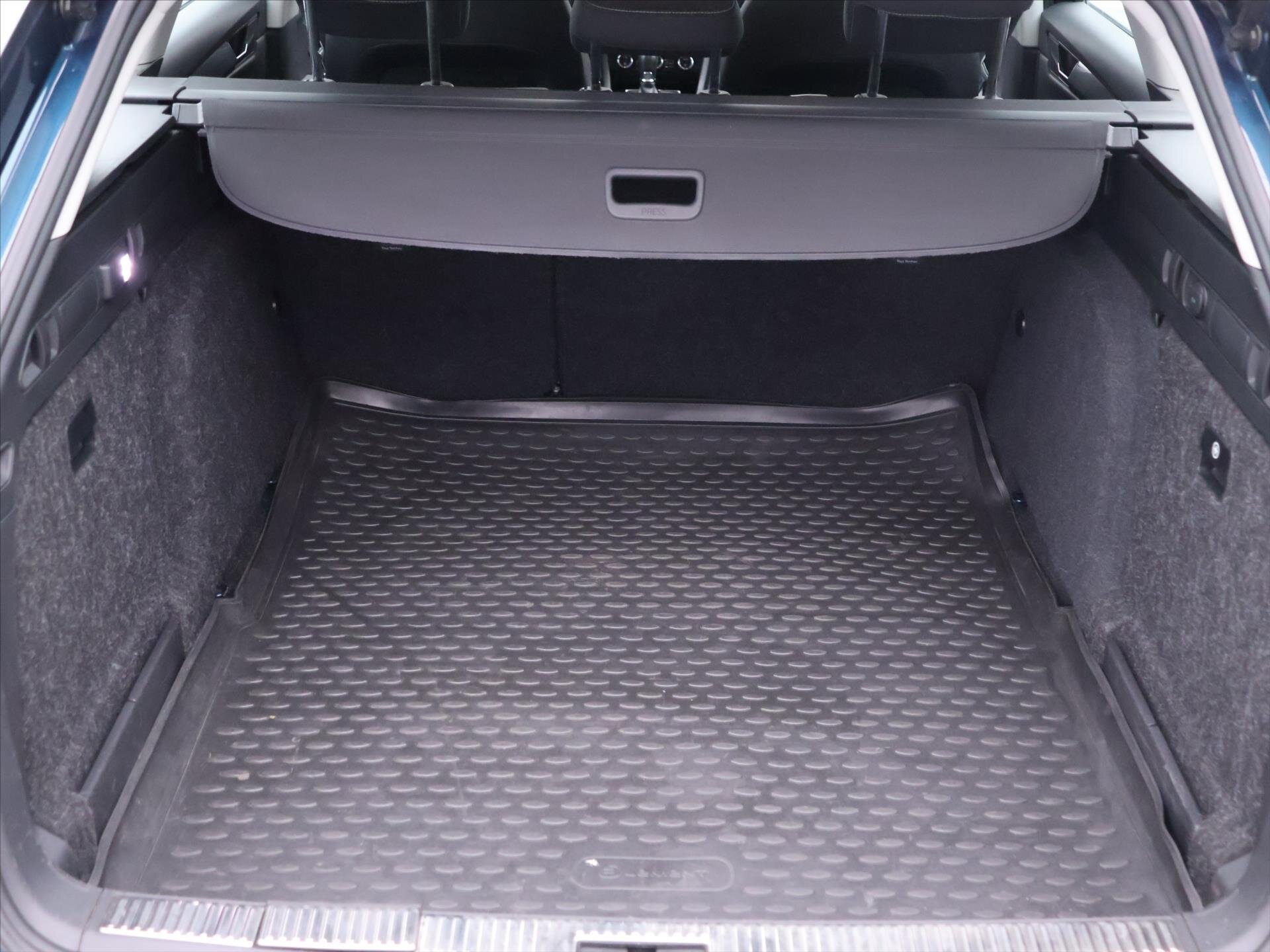 Škoda Superb Kombi 2,0 l 110 kw