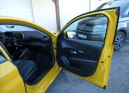Peugeot 208 26
