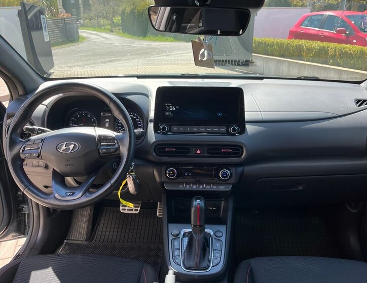 Hyundai Kona SUV / Terénní 1,6 l 145 kw