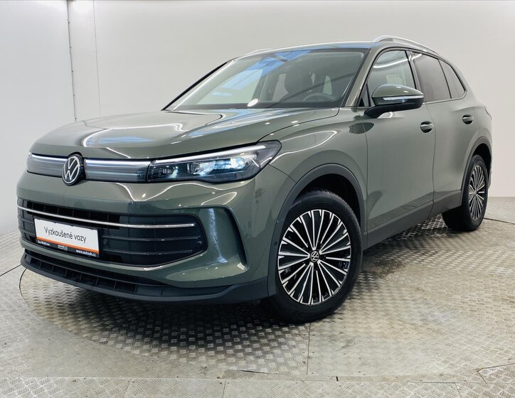 Volkswagen Tiguan SUV / Terénní 1,5 l 110 kw