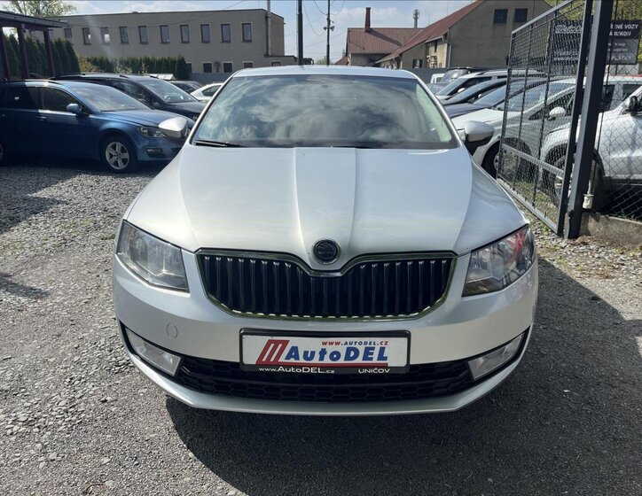 Škoda Octavia Kombi 1,6 l 77 kw