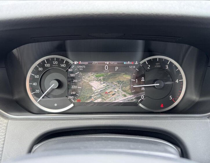 Land Rover Range Rover Velar SUV 2,0 l 150 kw