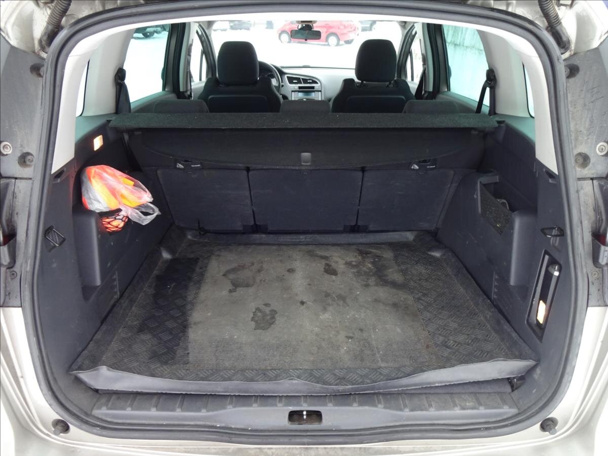 Peugeot 5008 MPV 1,6 l 115 kw