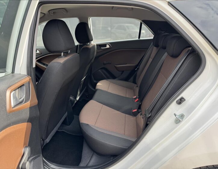 Hyundai i20 Hatchback 1,2 l 55 kw