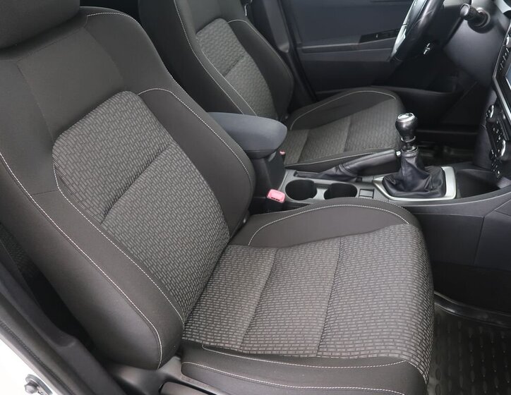 Toyota Auris Hatchback 1,6 l 97 kw