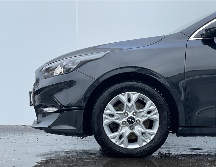 KIA Ceed Hatchback 998,0 74 kw