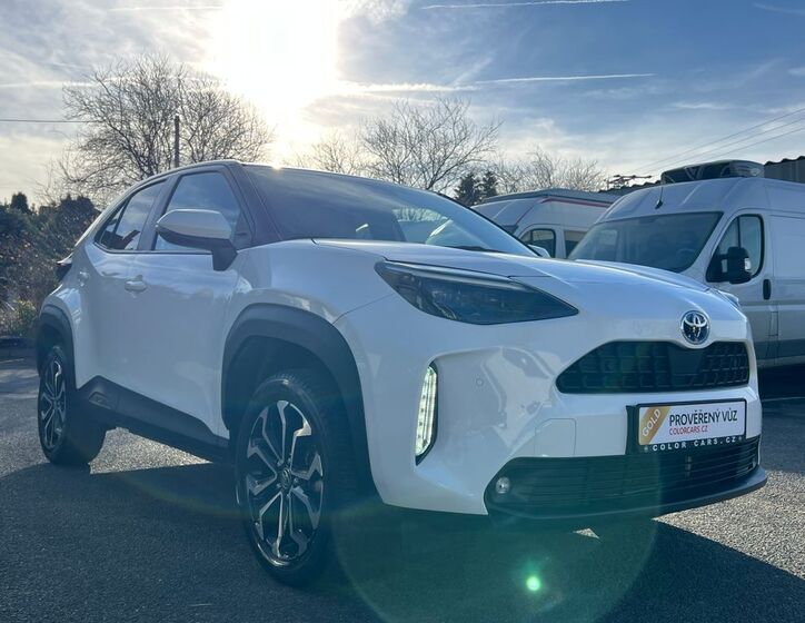 Toyota Yaris Cross 20