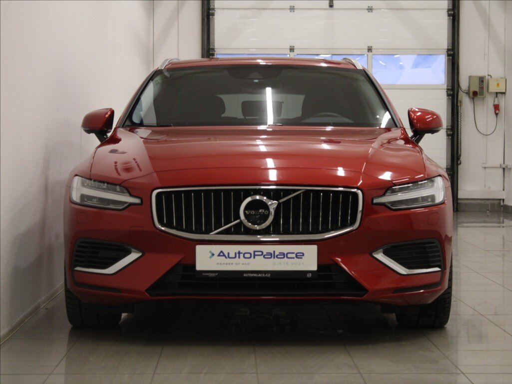 Volvo V60 Kombi 2,0 l 257 kw