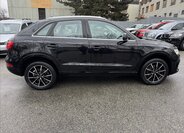 Audi Q3 4