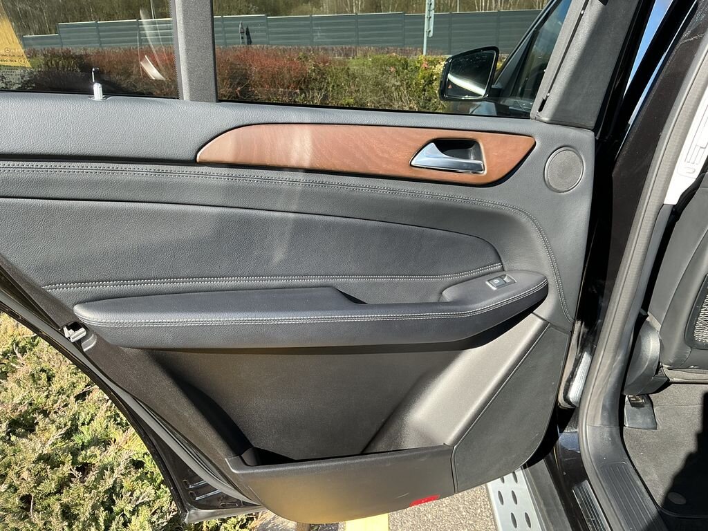 Mercedes-Benz GLS SUV / Terénní 3,0 l 190 kw