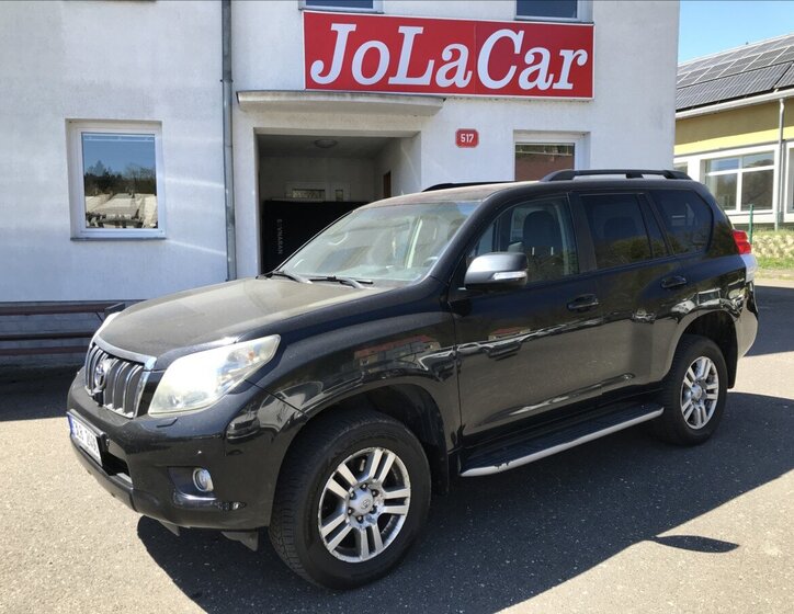 Toyota Land Cruiser Kombi 3,0 l 127 kw