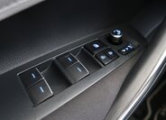 Toyota Corolla Kombi 2,0 l 112 kw