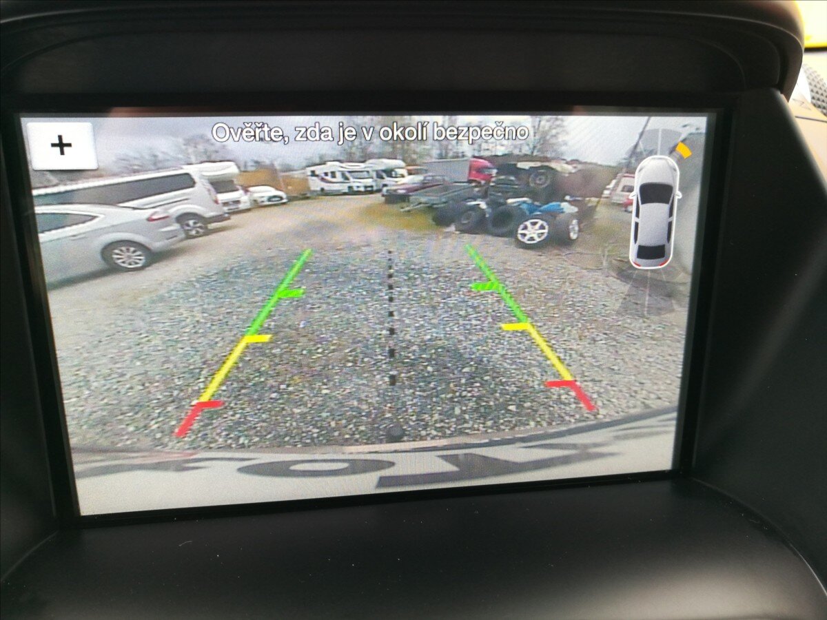 Ford Kuga SUV / Terénní 2,0 l 110 kw