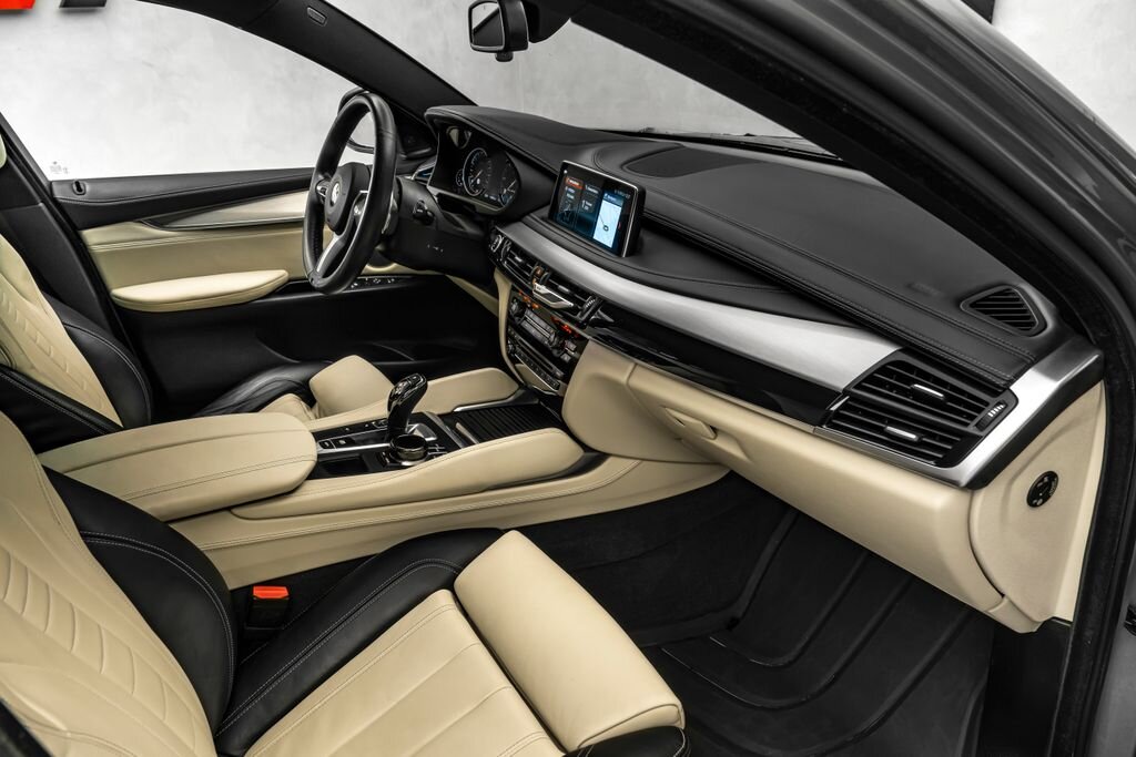 BMW X6 SUV / Terénní 3,0 l 280 kw