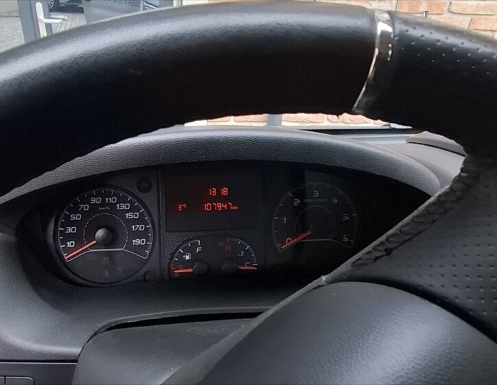 Peugeot Boxer VAN-Minibus 2,2 l 121 kw