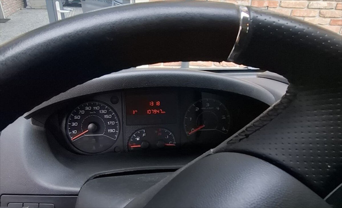 Peugeot Boxer VAN-Minibus 2,2 l 121 kw