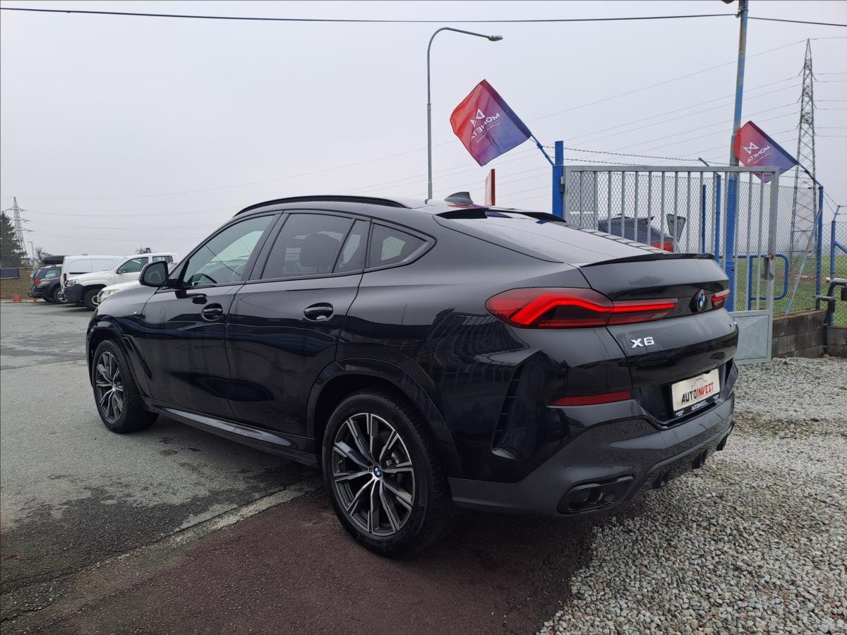 BMW X6 SUV 3,0 l 210 kw