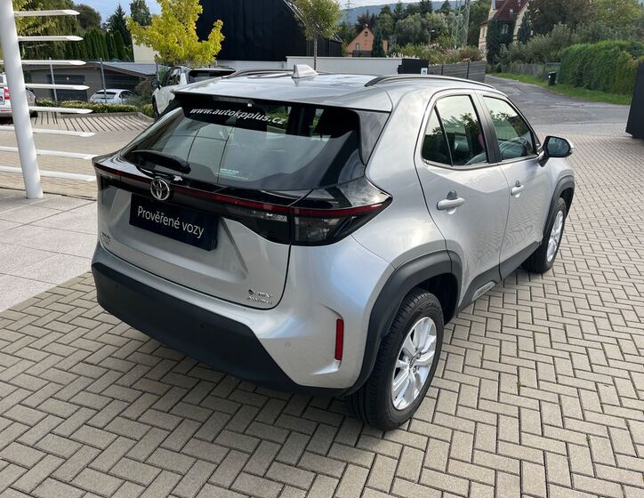 Toyota Yaris Cross 6