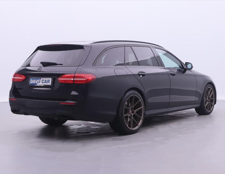 Mercedes-Benz Třídy E 7