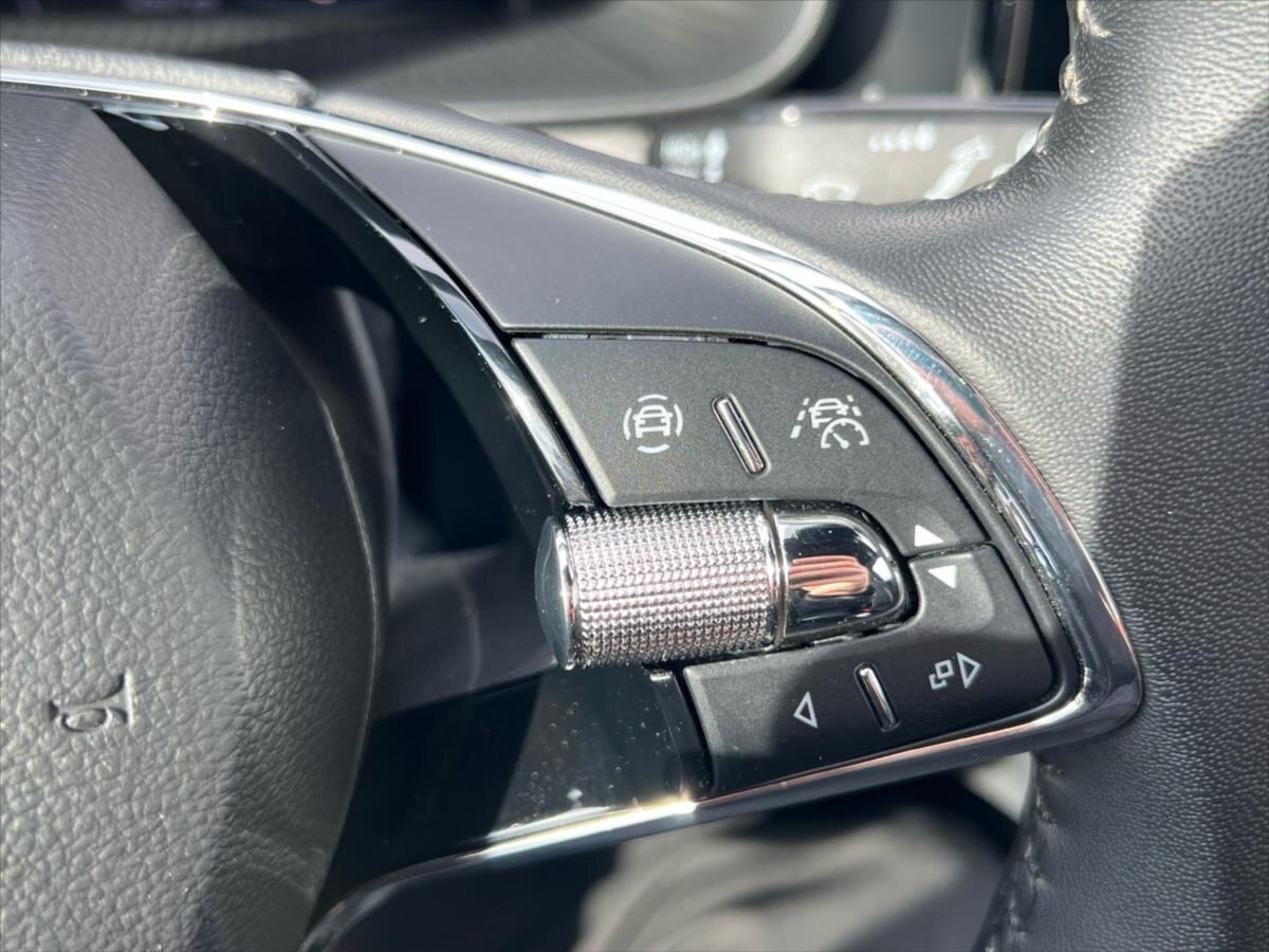 Škoda Scala Hatchback 1,5 l 110 kw