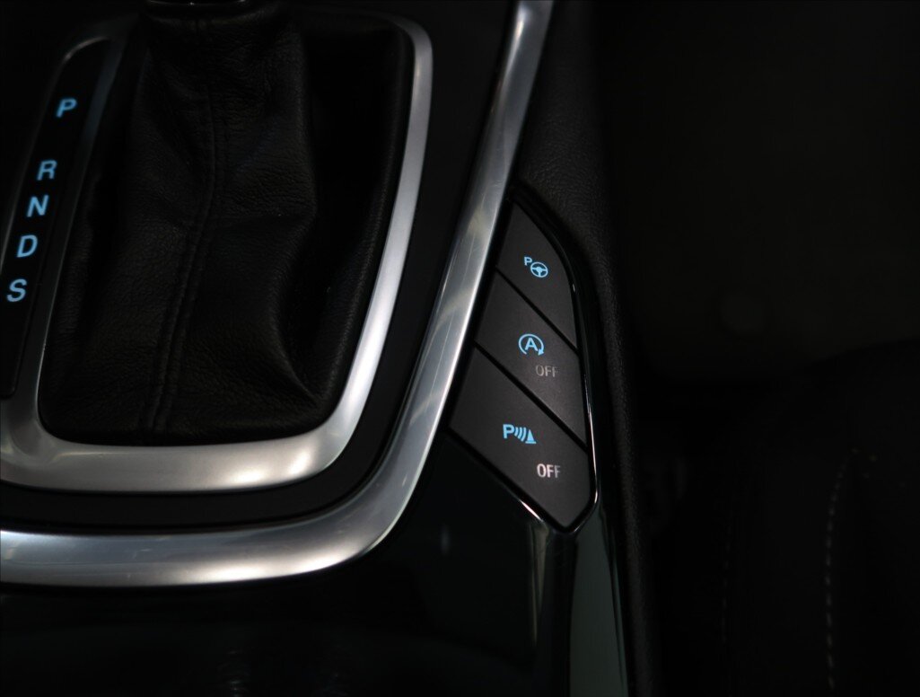 Ford S-MAX MPV 2,0 l 132 kw