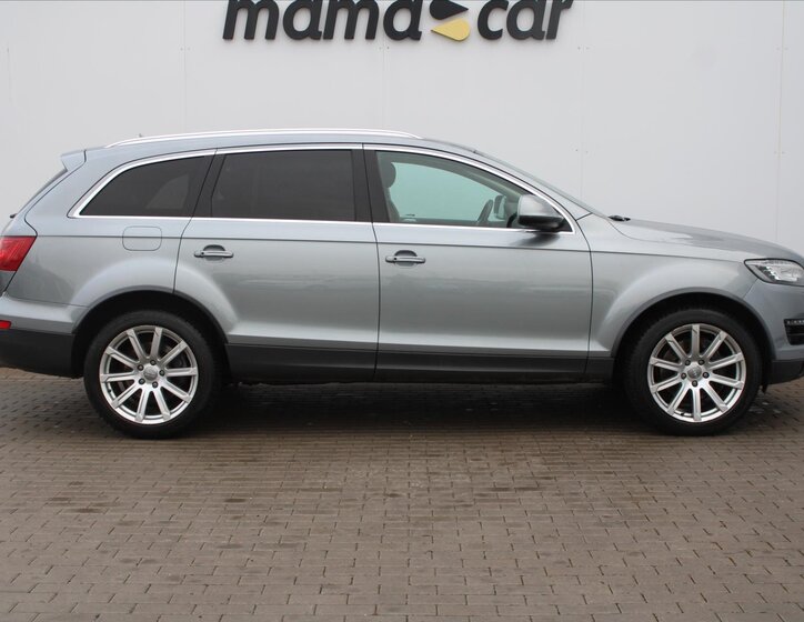 Audi Q7 SUV / Terénní 4,1 l 250 kw