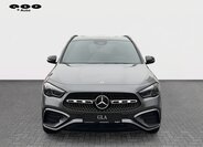 Mercedes-Benz GLA 8