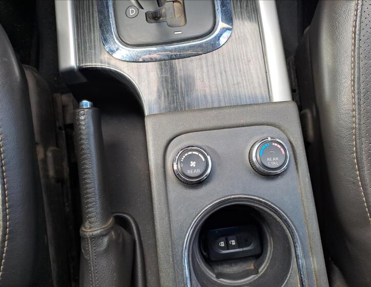 Nissan Pathfinder 17