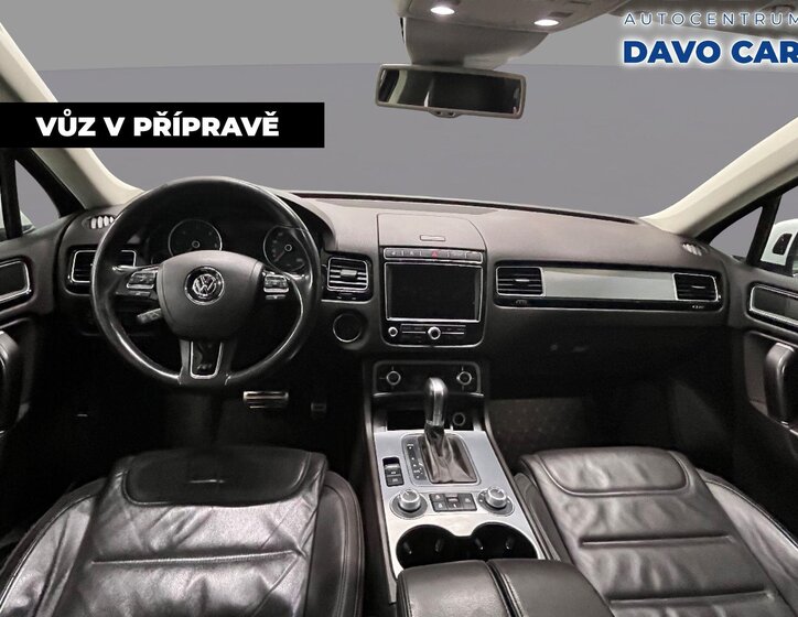 Volkswagen Touareg 5