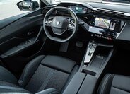 Peugeot 408 Liftback 1,2 l 105 kw