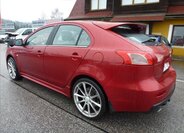 Mitsubishi Lancer Hatchback 2,0 l 217 kw